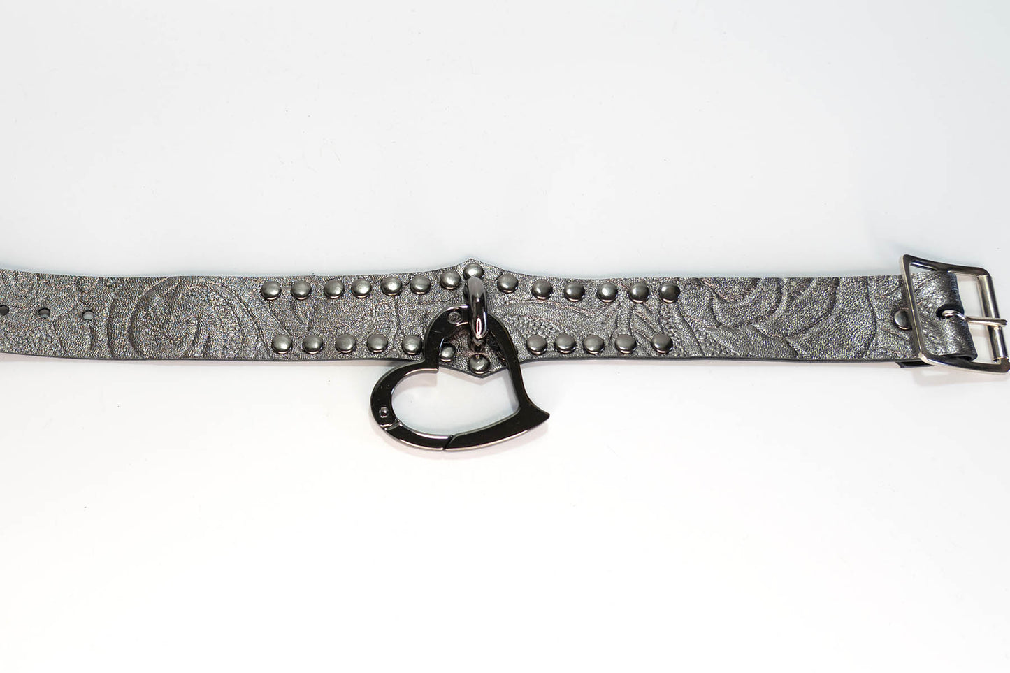 Dark Silver Leather Pointed Love Trap Choker