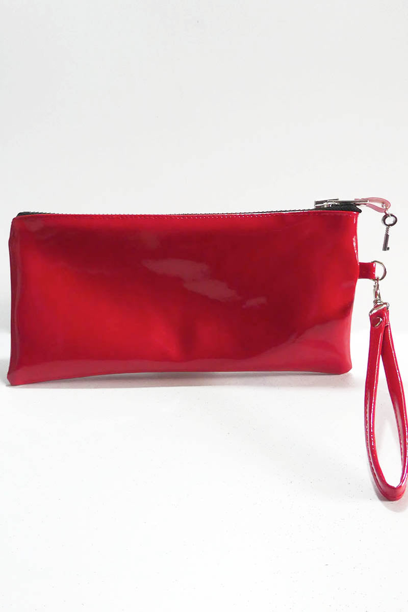 Clutch bag w/ padlock in Gloss PVC