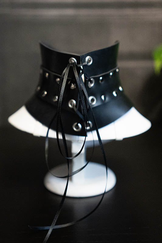 Buckled Posture Collar