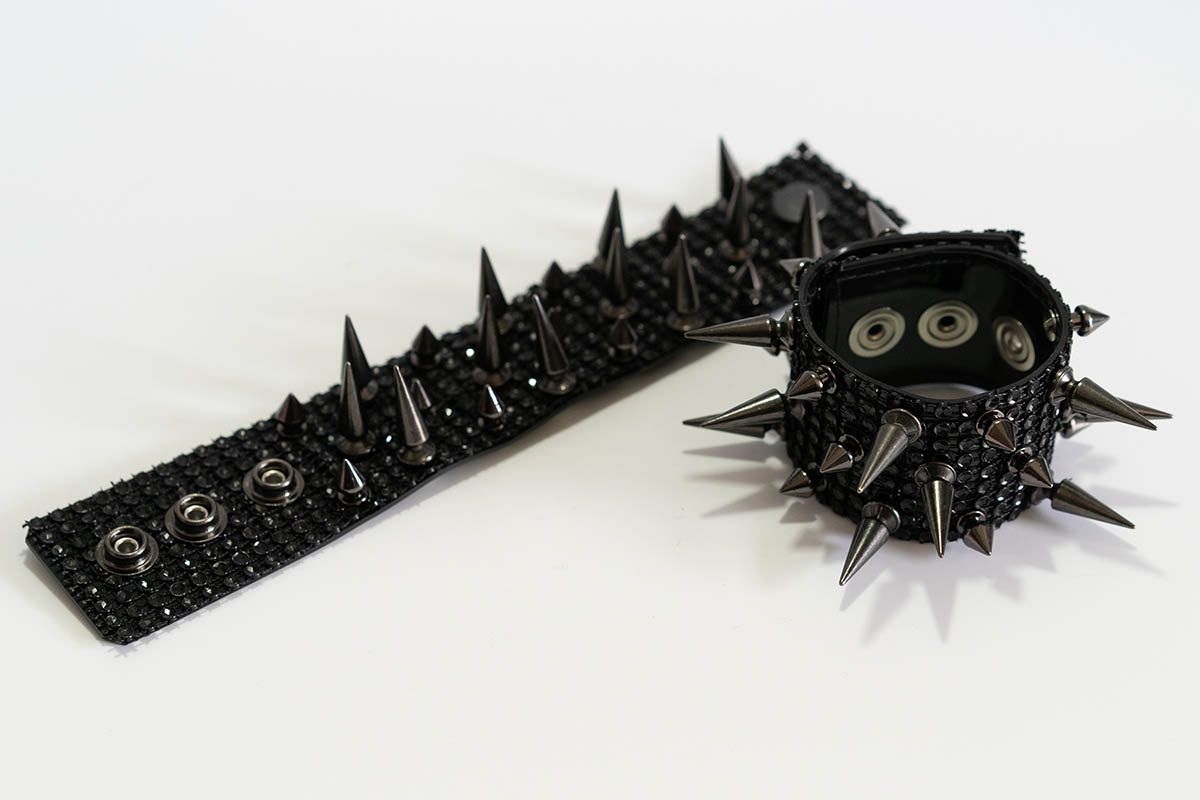Triple Spike Cuff with Diamante in Black