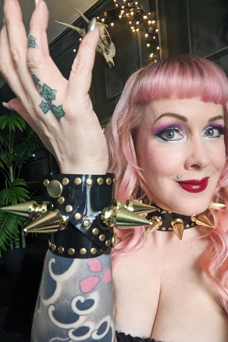 Diva Giant Spikes Cuff