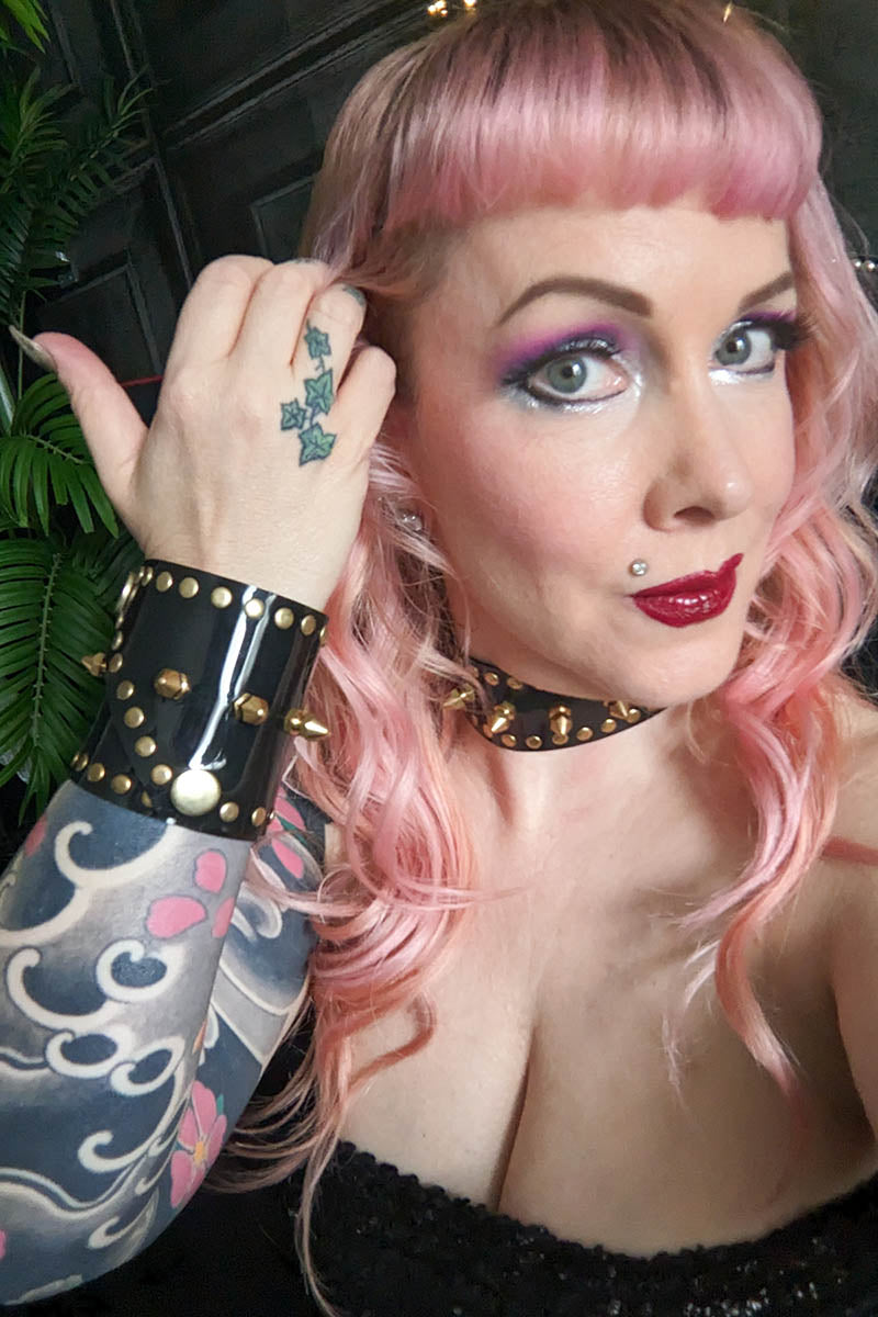 Diva Spike Cuff