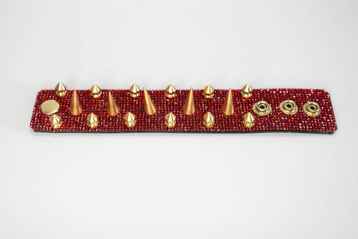 Deviant Cuff in Red
