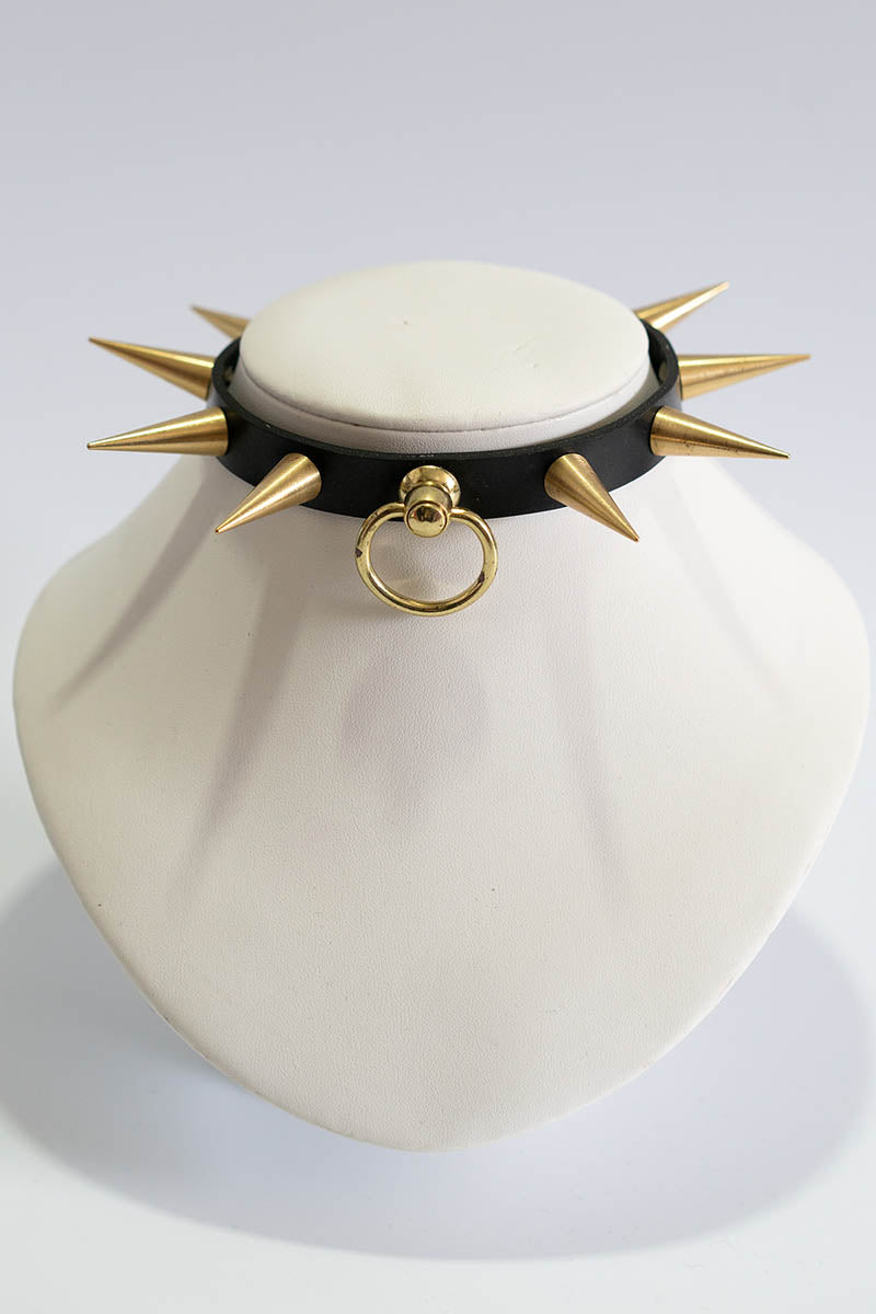 Slim Choker with Spikes and Ring