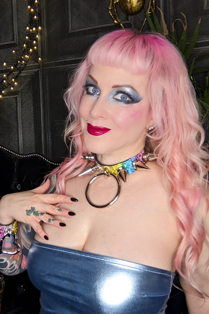 Atlas Choker in Rainbow