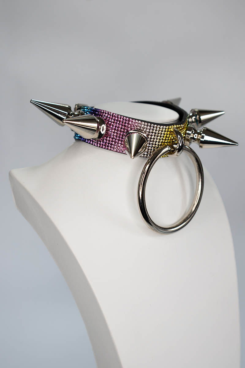 Atlas Choker in Rainbow