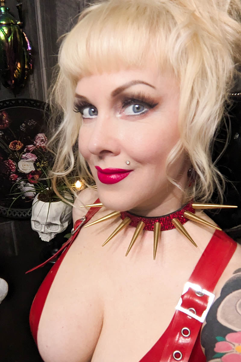 Danger Choker in Red