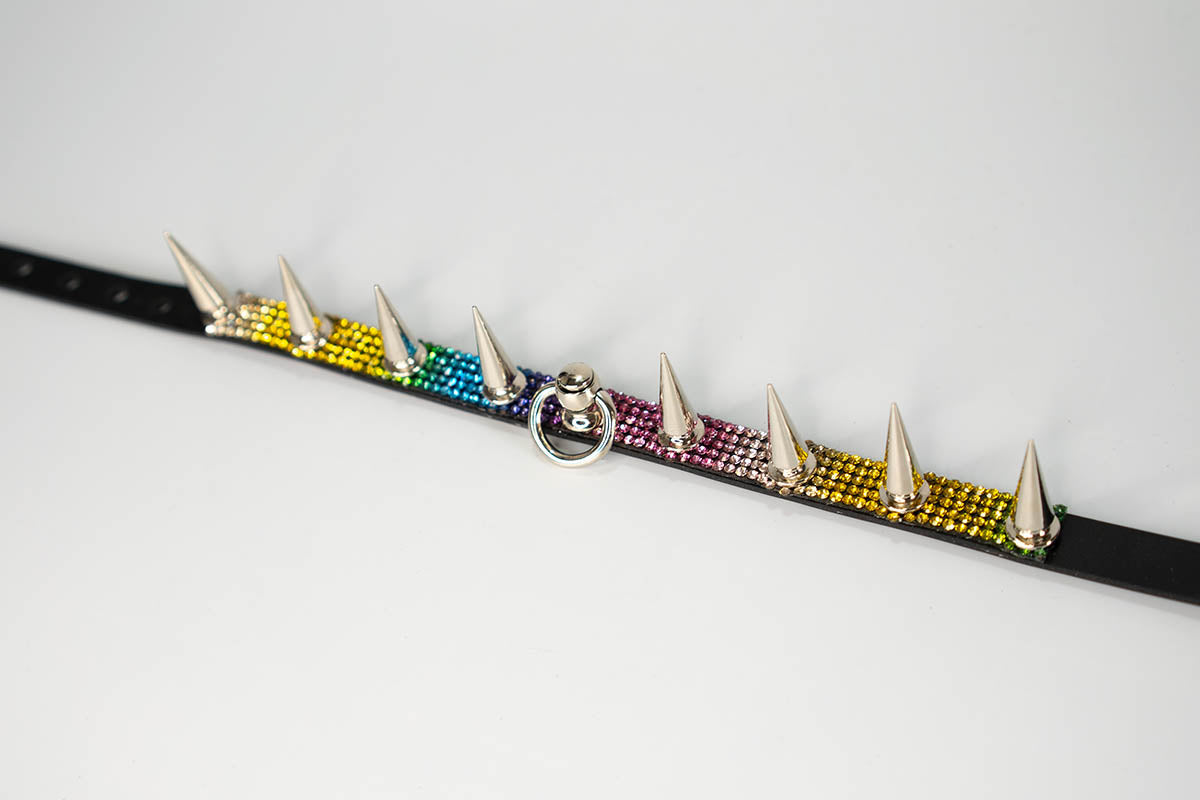 Tease Choker in Rainbow