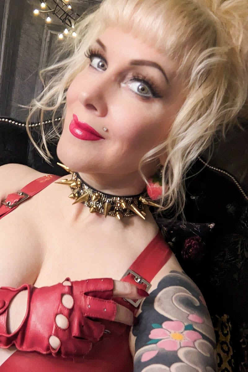 Devilish Choker in Leopard