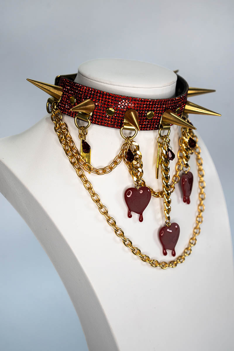 Deviant Choker with Short Chains in Red