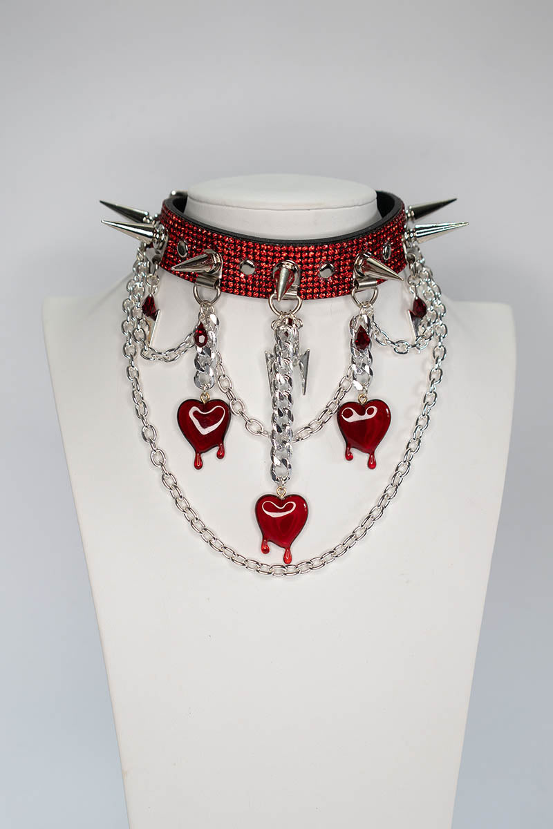 Deviant Choker with Short Chains in Red