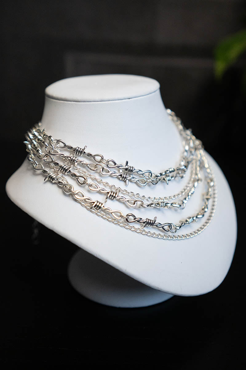 Venus Demure Necklace