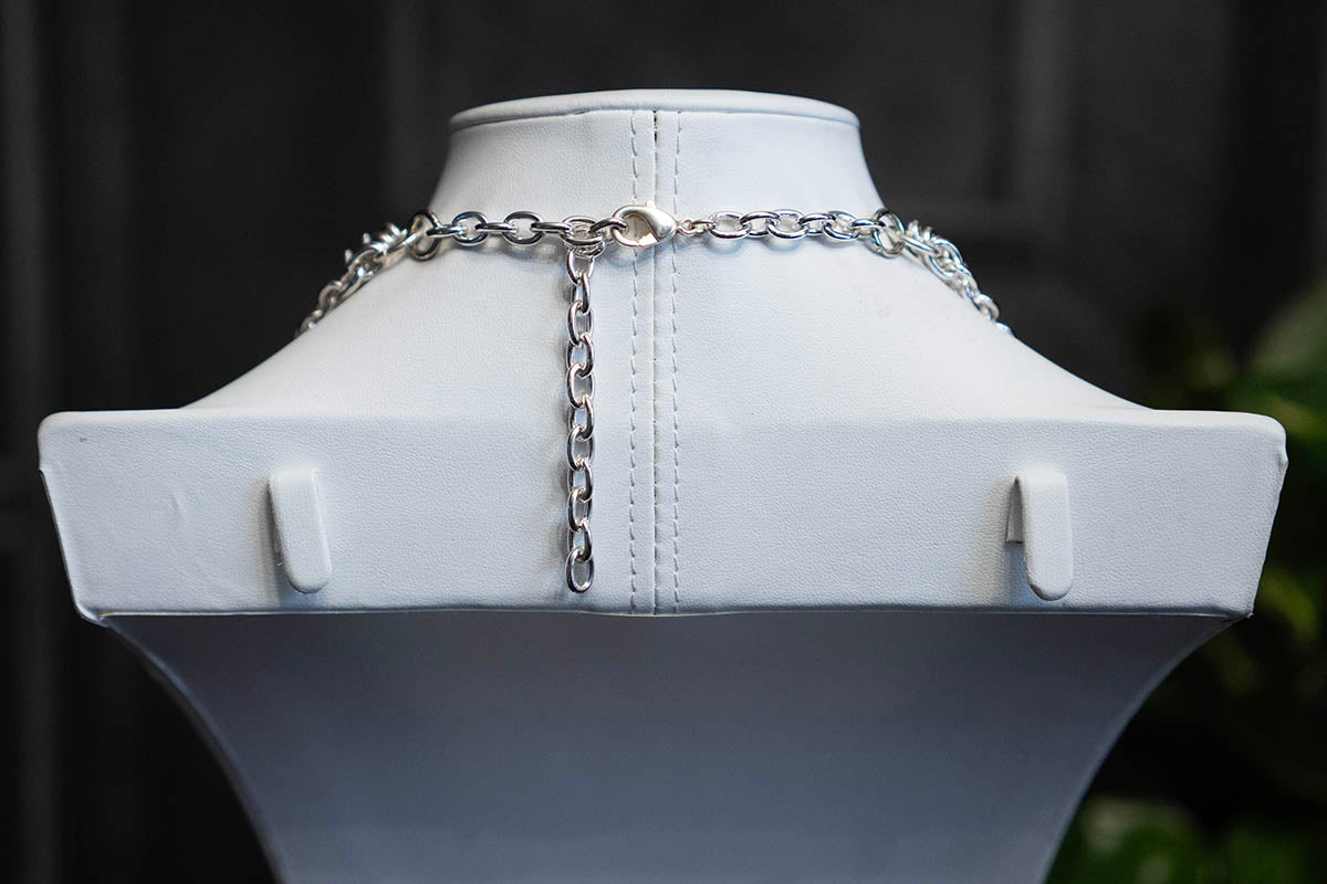 Venus Necklace Black
