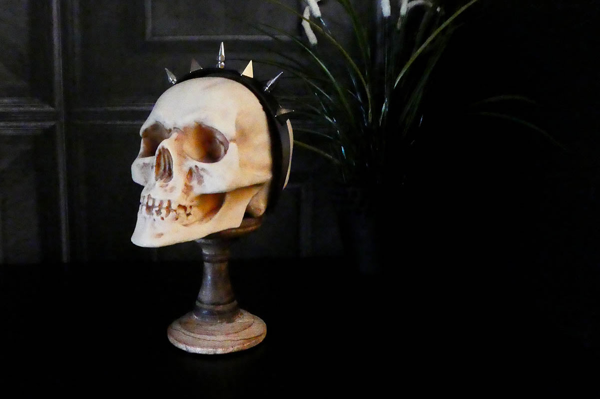 Small Pyramid and Hex Hairband