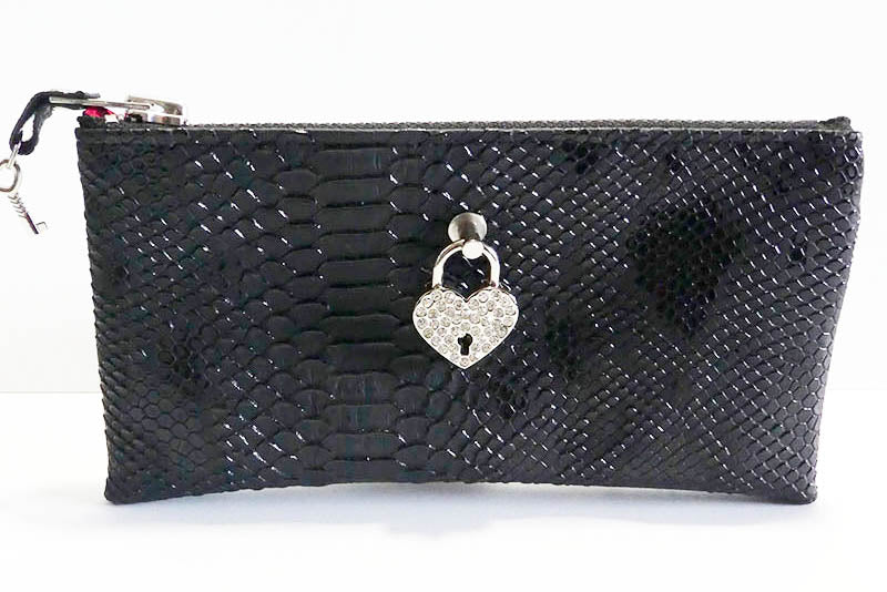 Make up bag w/ padlock in Snake
