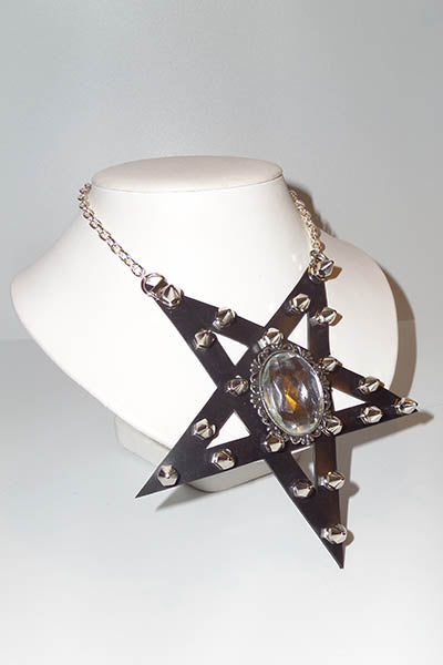Large Spiked Pentagram with Brooch