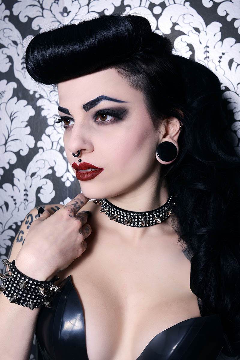 Diamante Choker with Spikes