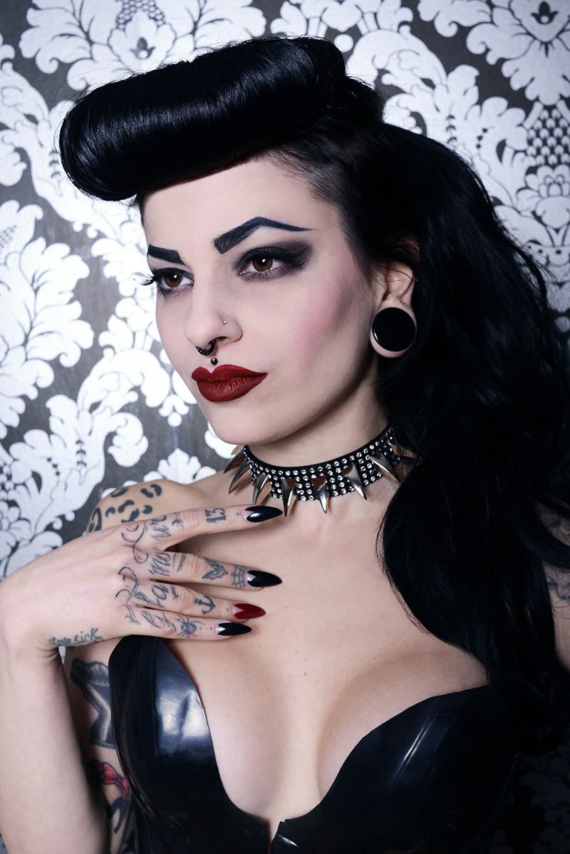Diamante Choker with Claws