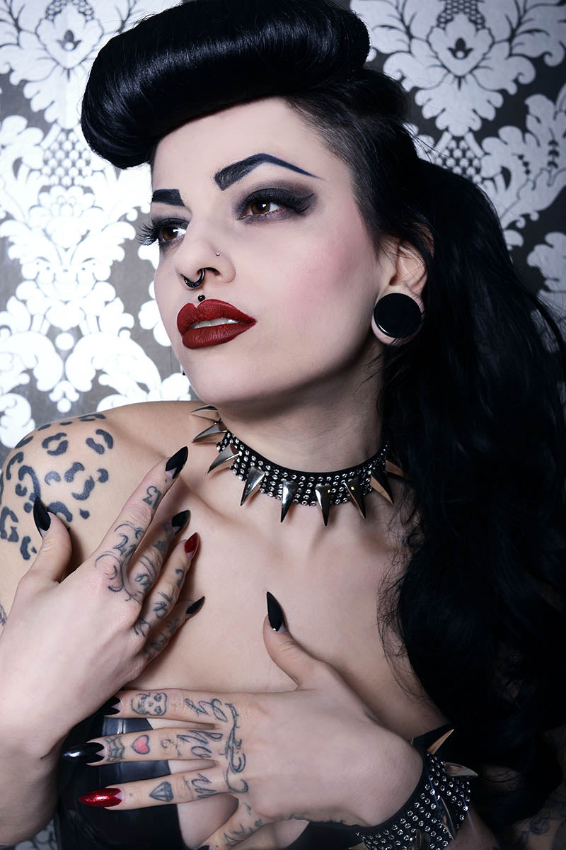 Diamante Choker with Claws
