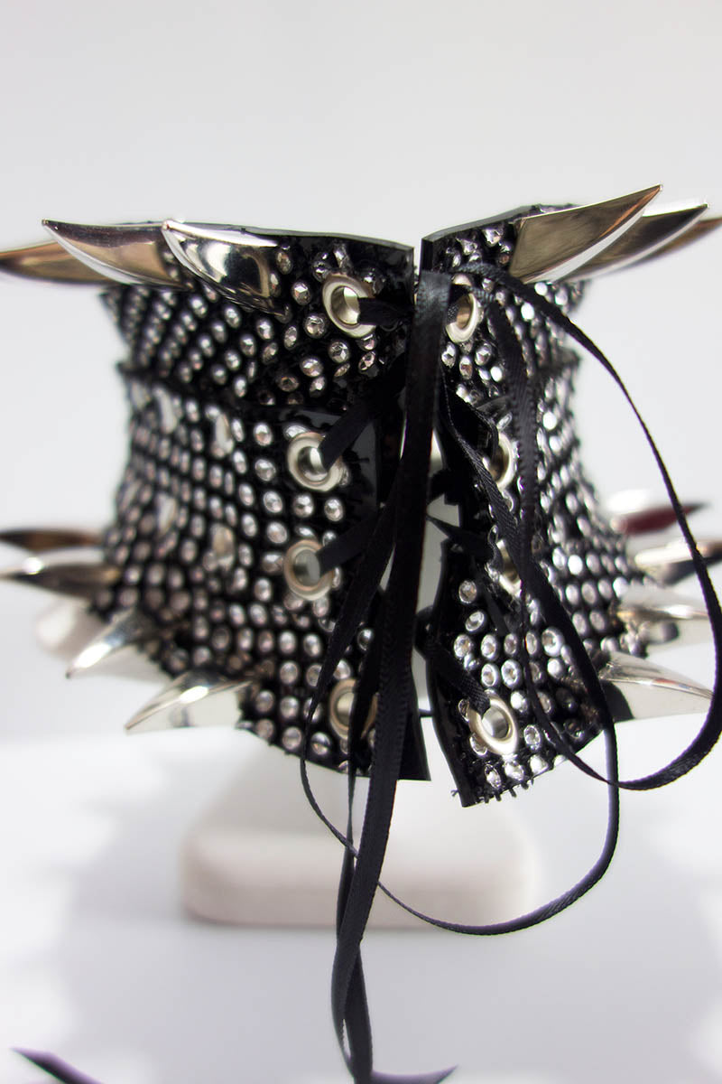 Diamante Posture Collar w/ Claws