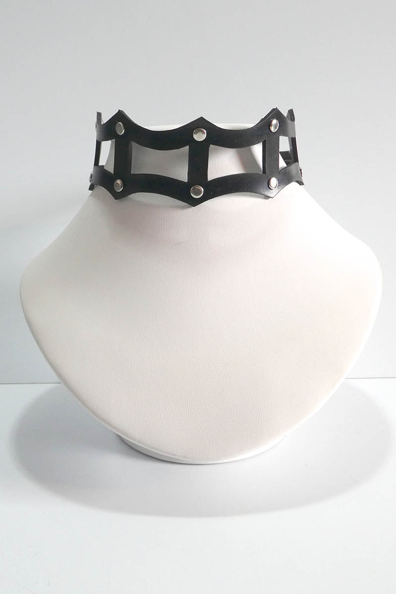 Cobweb Choker
