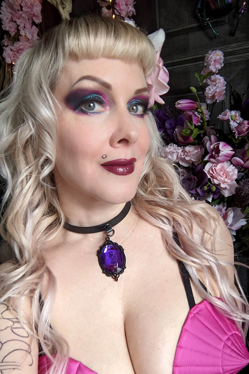 Baroque Crystal Pendant Choker
