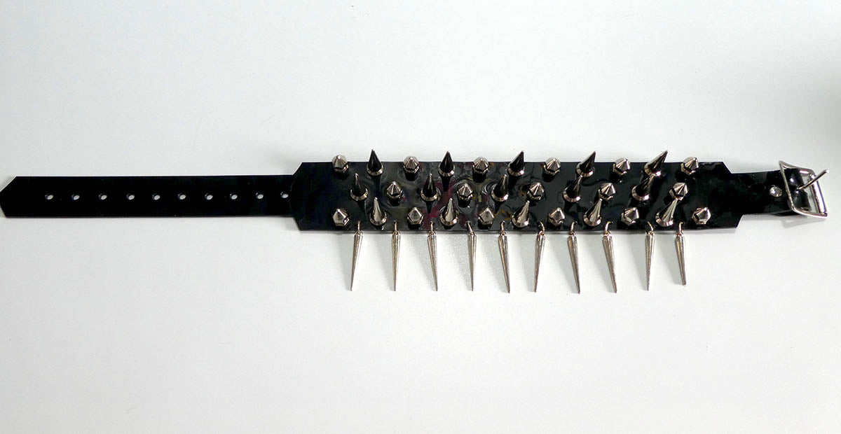 Triple Spike Choker