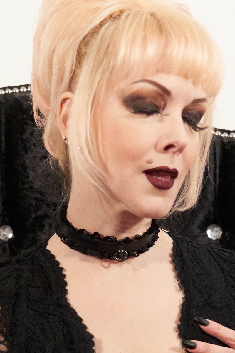 Lace Trimmed Choker with Black Ring