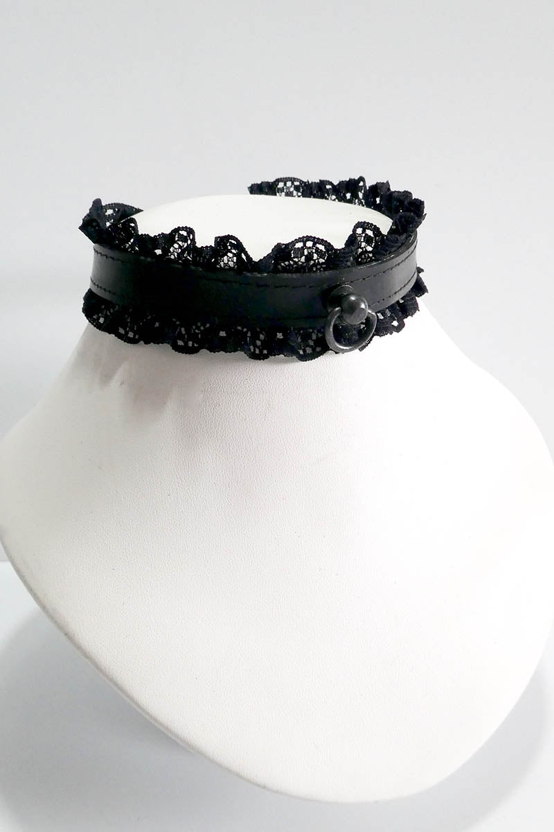 Lace Trimmed Choker with Black Ring