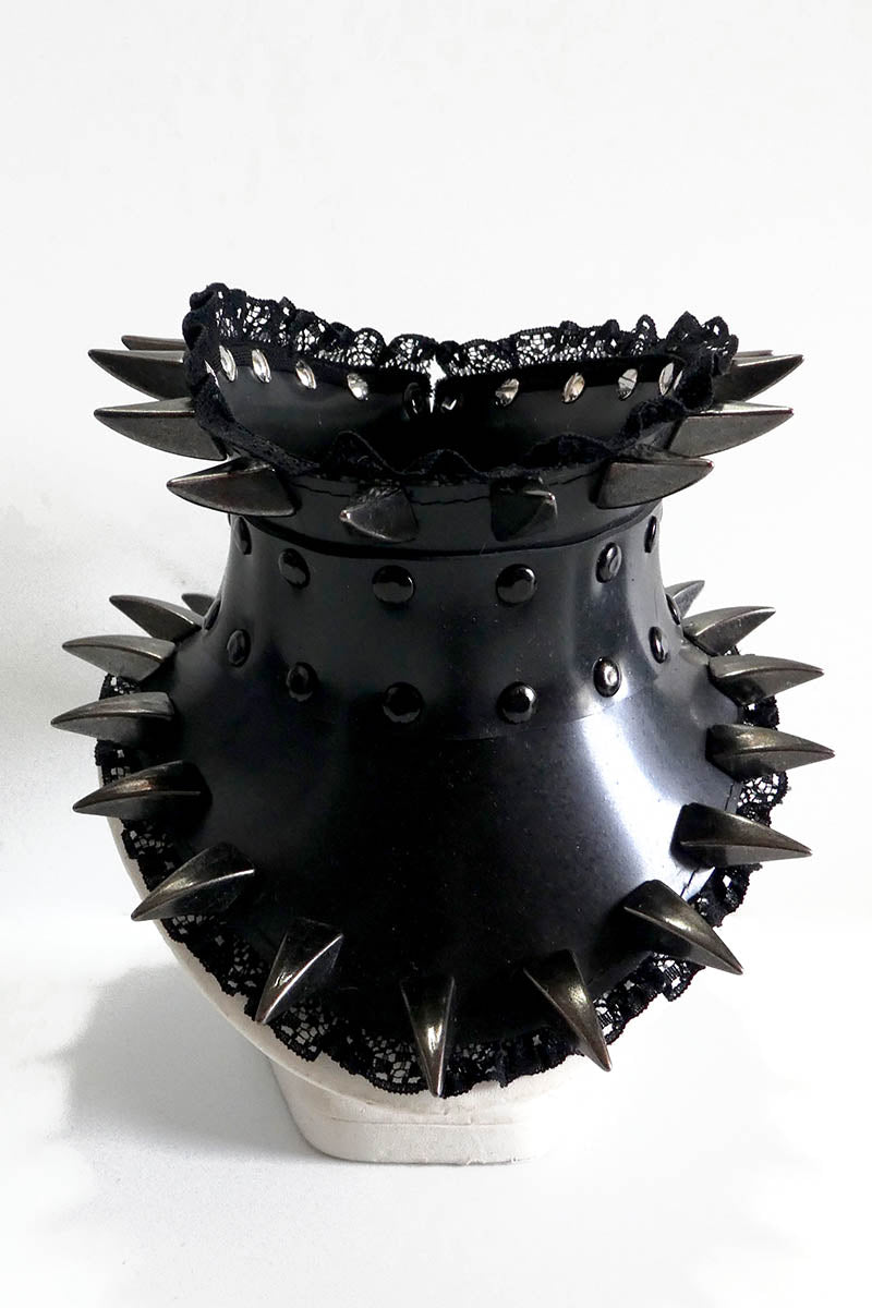 Corset Choker with Black Claws and Lace