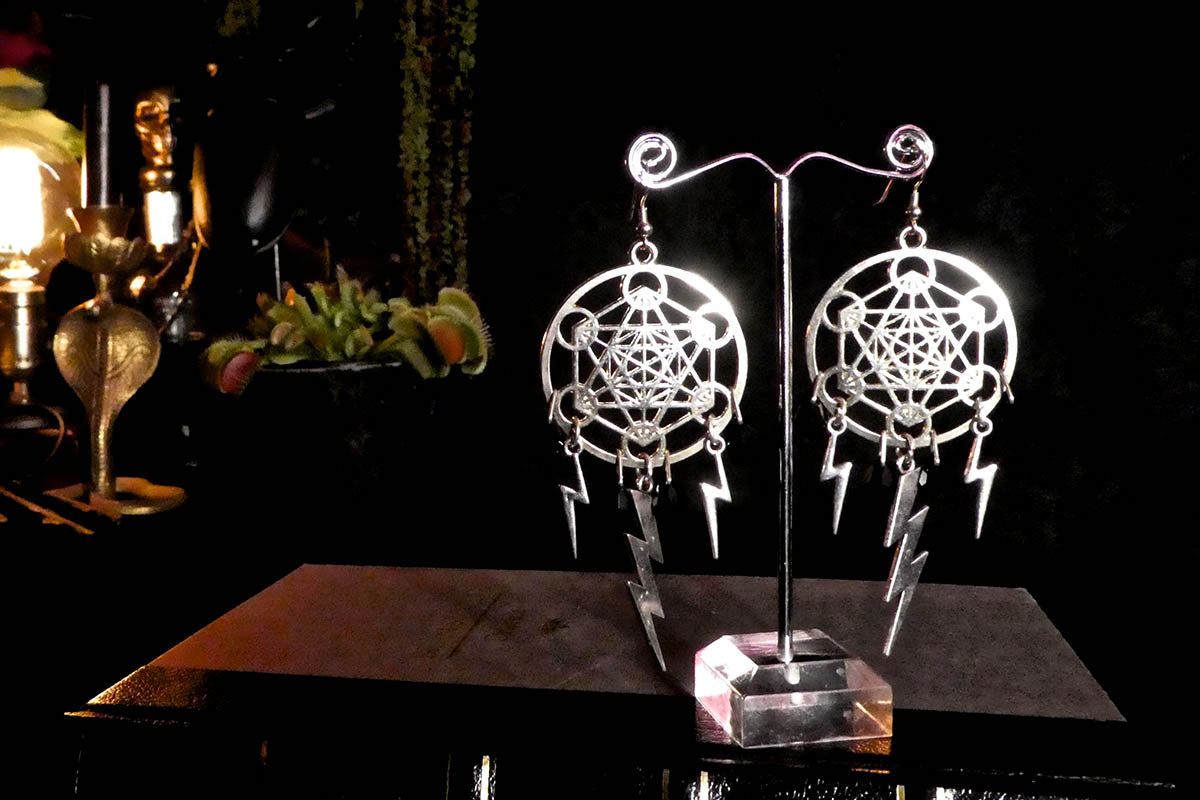 Metatron and Lightning Bolts in Silver