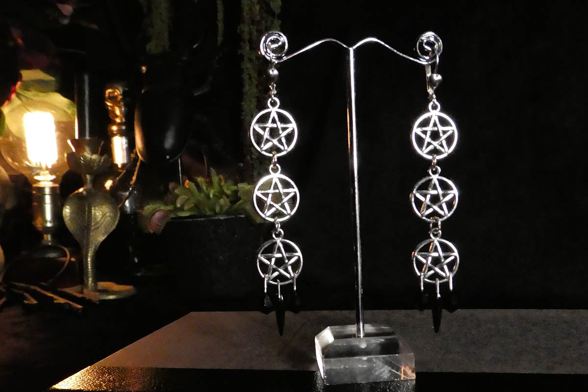 Triple Pentagrams in Silver