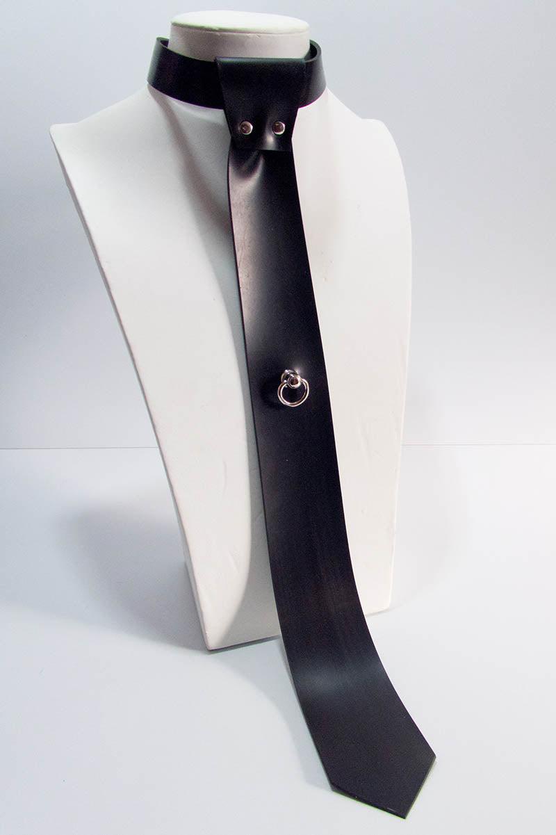 Skinny Tie with Ring