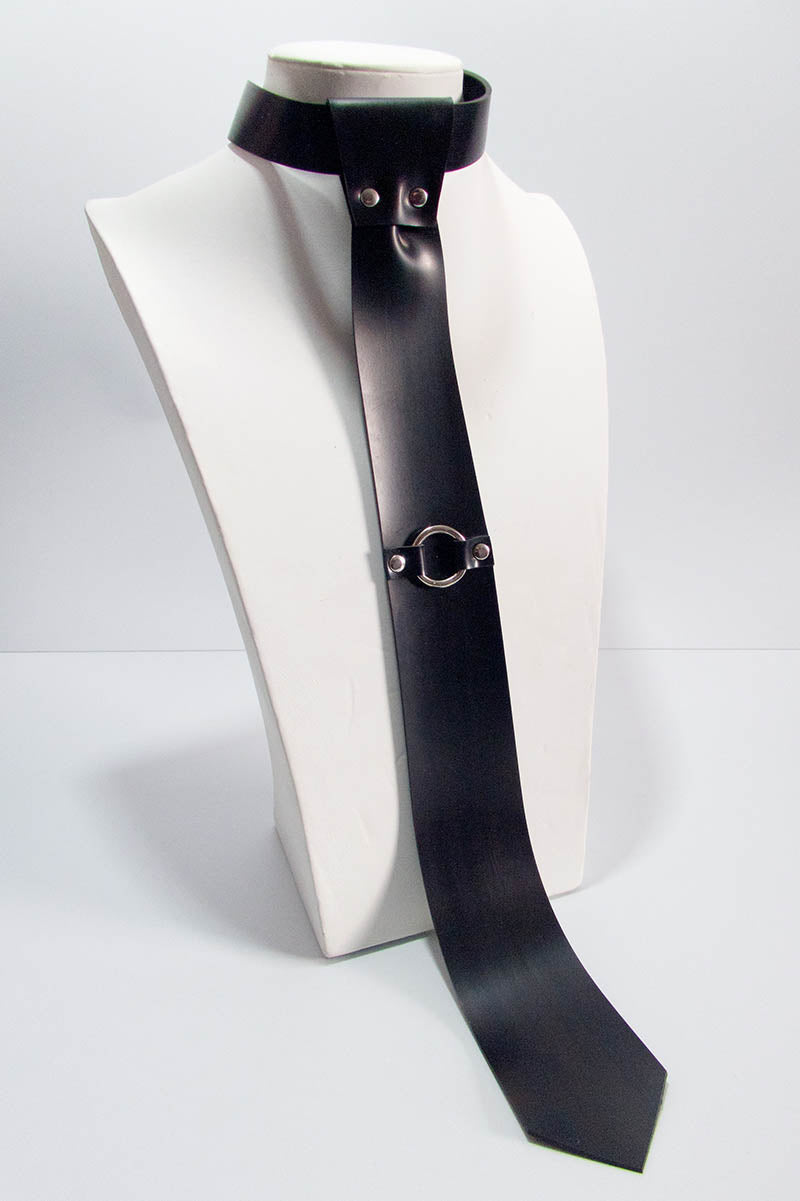 Skinny Tie with Harness