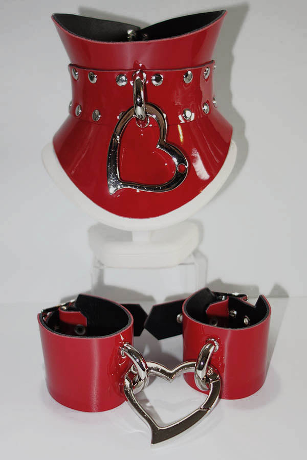 Leather Love Trap Posture Collar