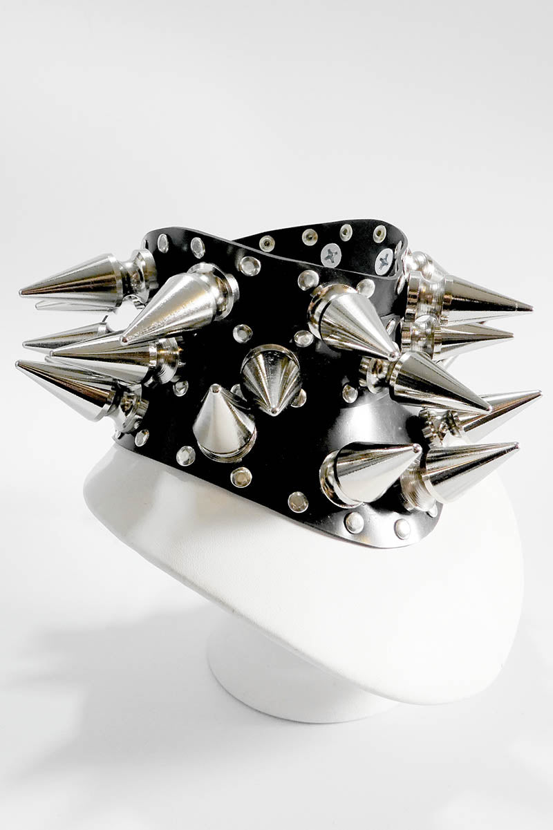 Giant Spikes Posture Collar