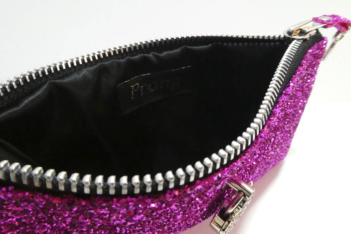Make up bag w/ padlock in Fuchsia Glitter