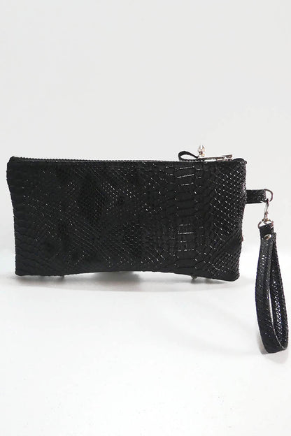 Clutch bag w/ spikes in Snake