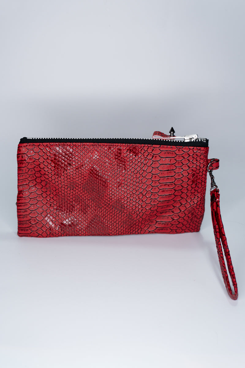 Clutch bag w/ spikes in Red Snake