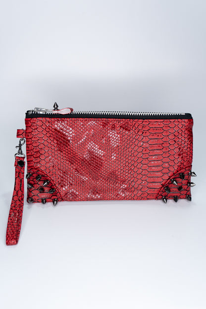 Clutch bag w/ spikes in Red Snake