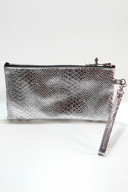 Clutch bag w/ spikes in Snake