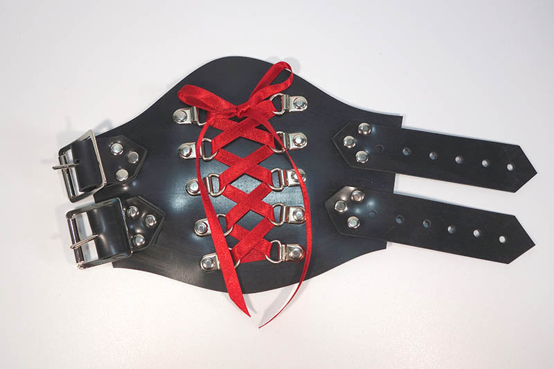 Lace Up Gauntlet