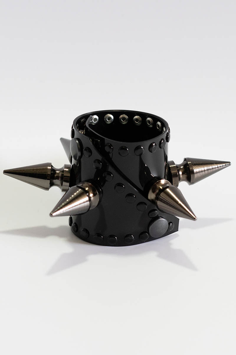 Diva Giant Spikes Cuff
