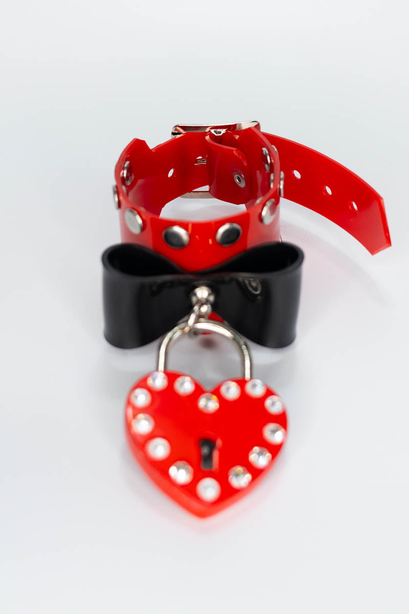 Flirt Bracelet in Red