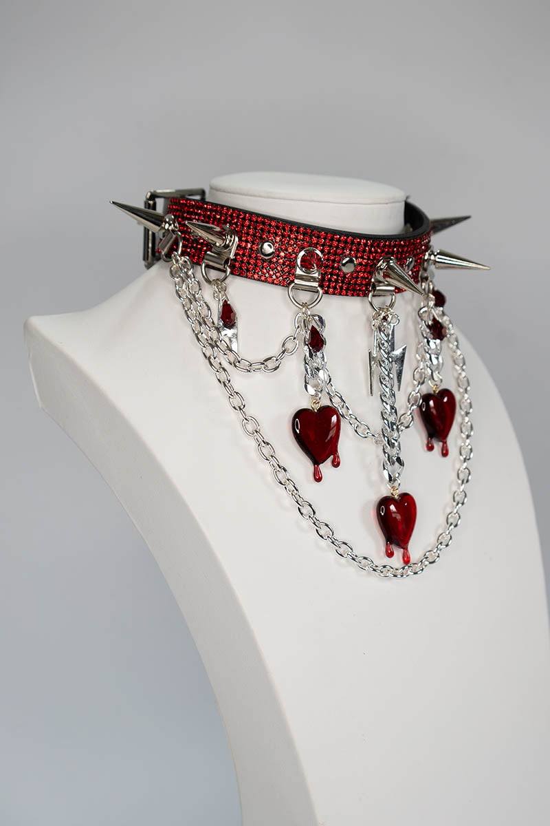 Deviant Choker with Short Chains in Red