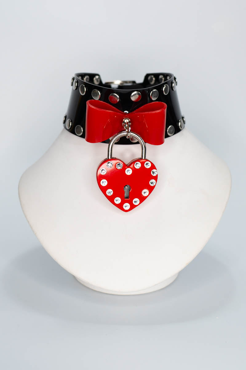 Flirt Choker in Black