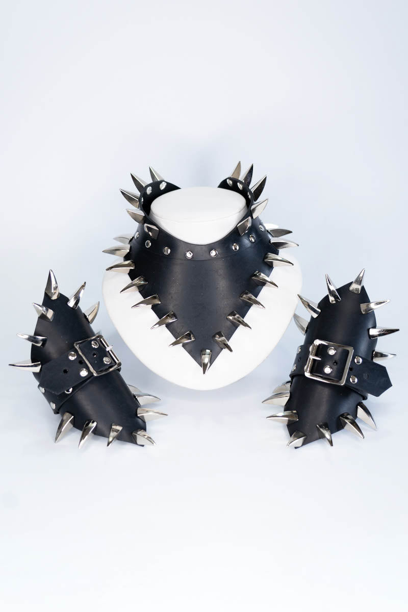 Claw Buckle Bracelet