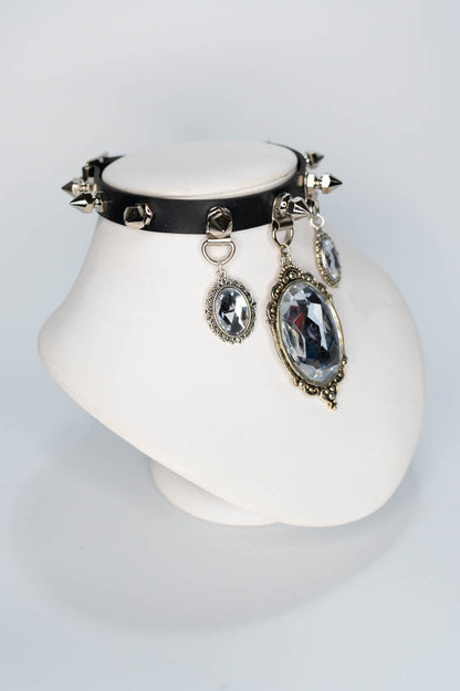 Triple Baroque Crystal Pendant Choker