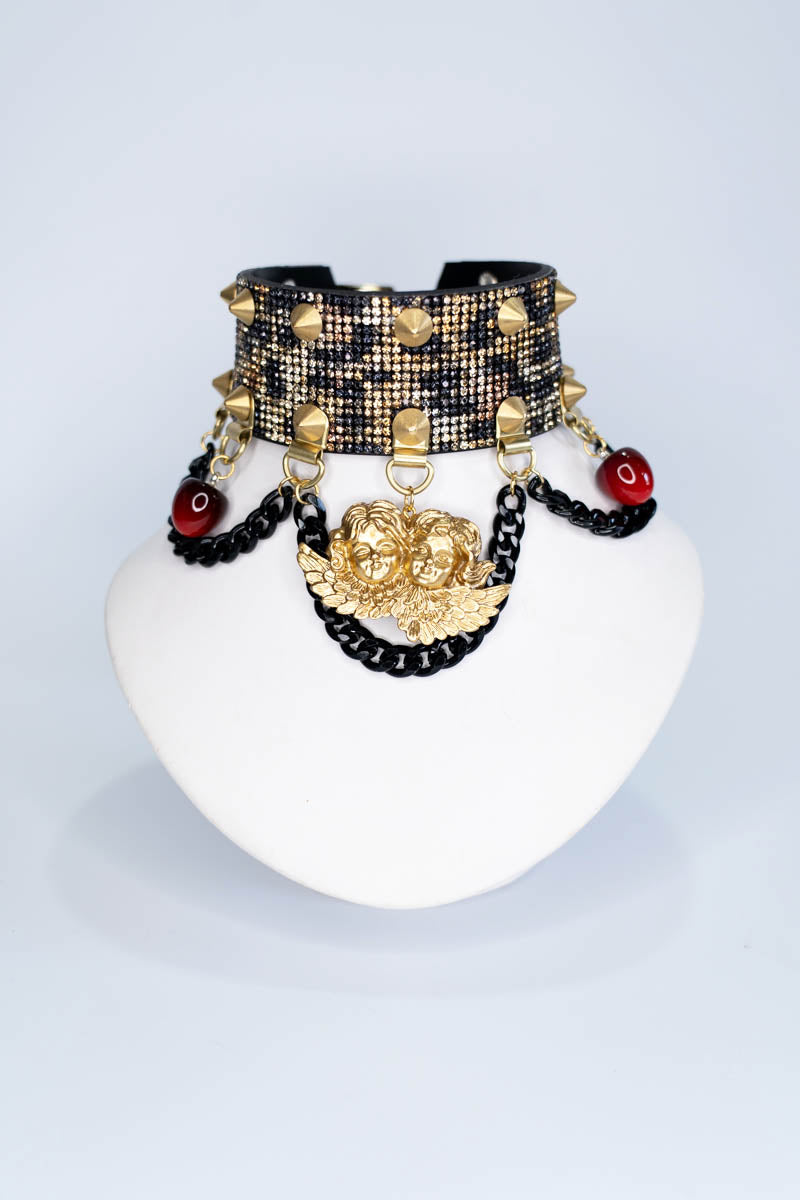 Cupid's Temptation Choker