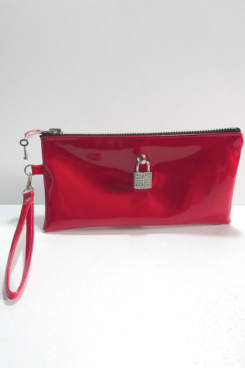 Clutch bag w/ padlock in Gloss